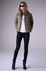 Burberry-Brit-Townfield-Short-Goose-Down-Jacket-895